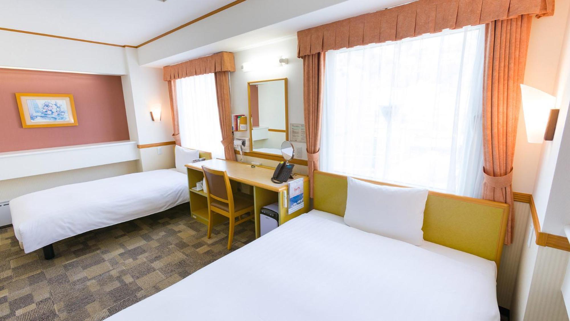Toyoko Inn Yonezawa Ekimae Dış mekan fotoğraf