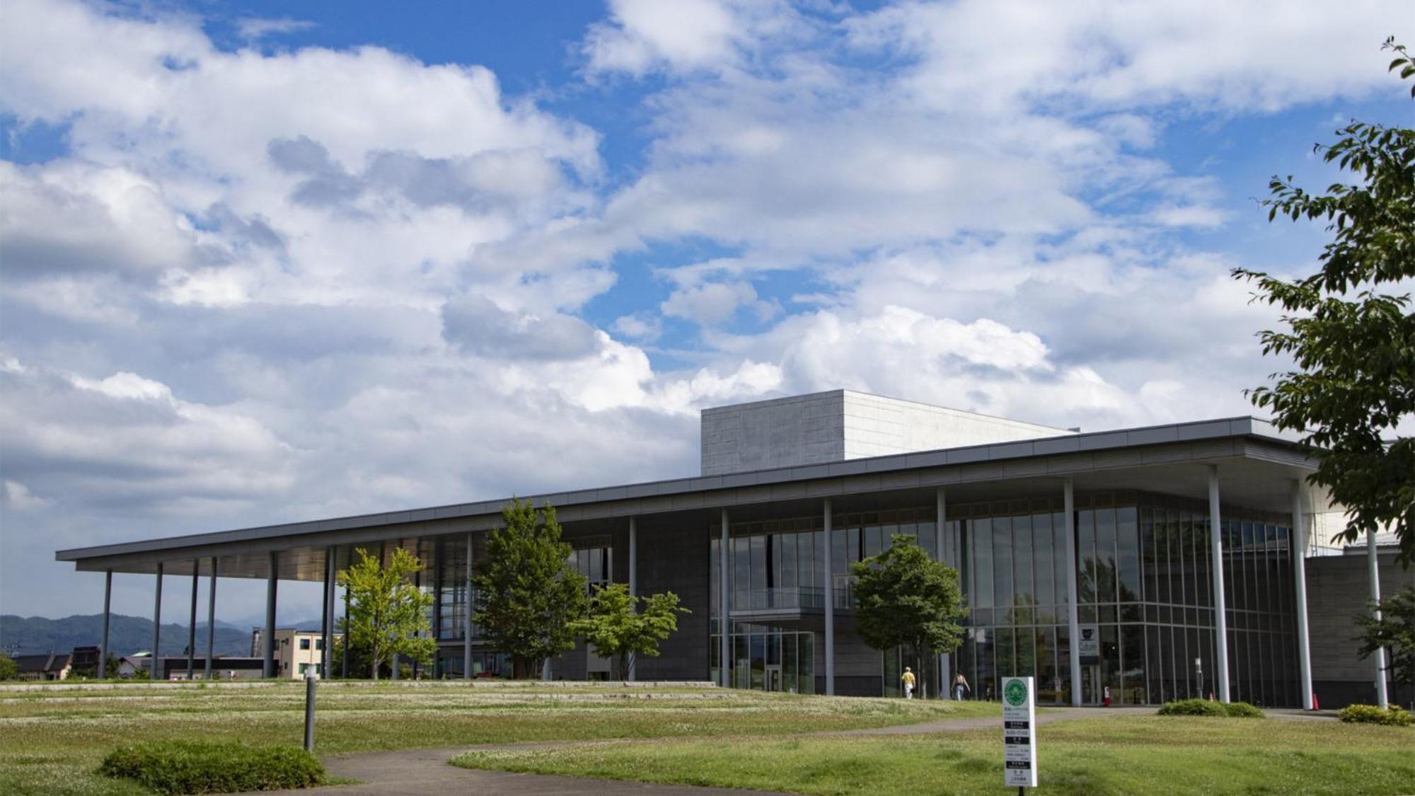 Toyoko Inn Yonezawa Ekimae Dış mekan fotoğraf